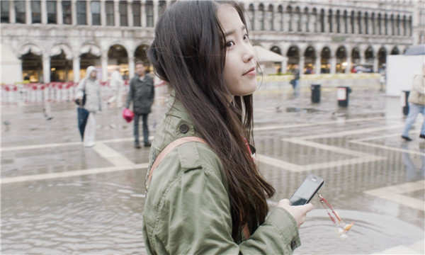 方正雇佣女人生孩子要多少钱合适,花钱雇人生孩子